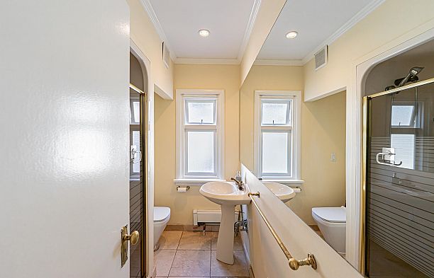 4327 Locarno Crescent Point Grey