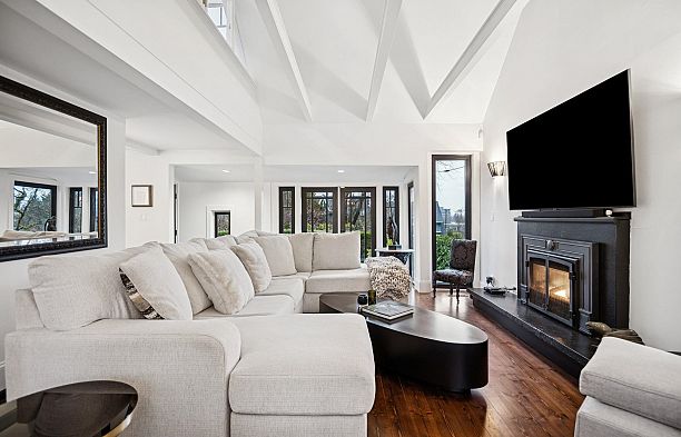 3814 W 11 Avenue Point Grey