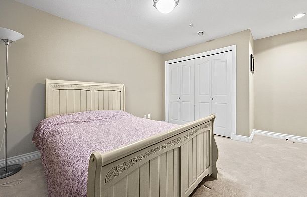 2288 W 20th Avenue Arbutus