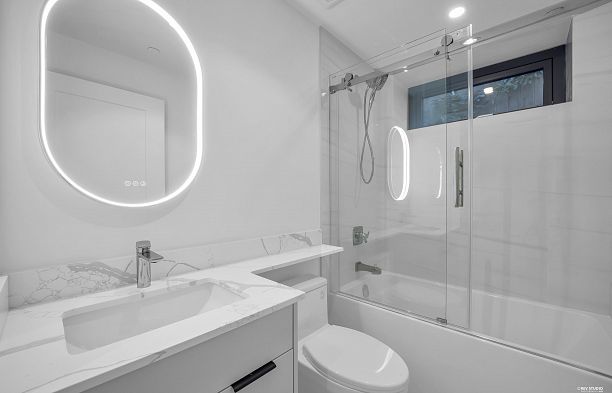 1 1722 W 68th Avenue S.W. Marine