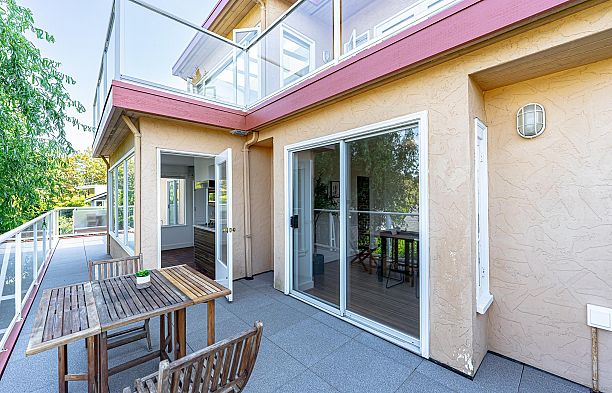 4327 Locarno Crescent Point Grey