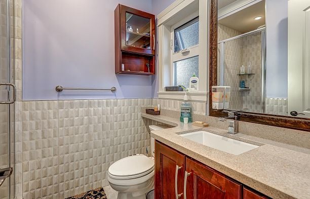 66 W 44th Avenue Oakridge VW