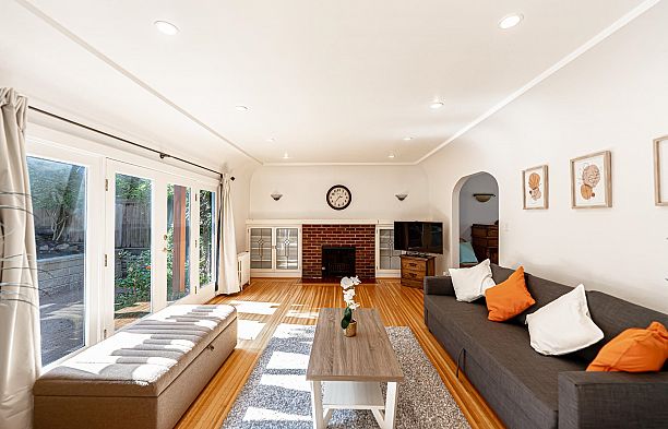 4327 Locarno Crescent Point Grey