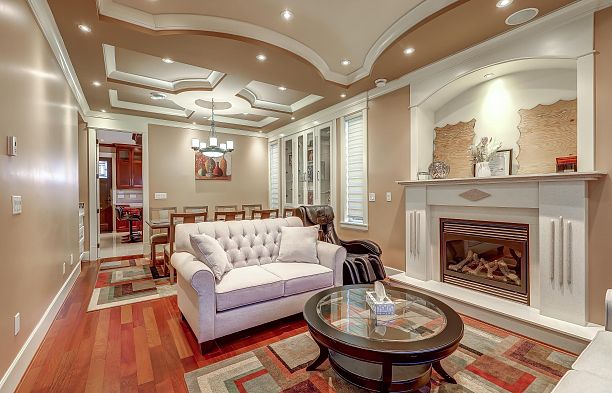 66 W 44th Avenue Oakridge VW