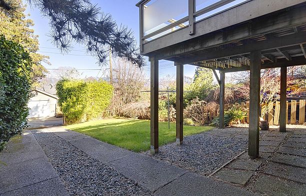 3657 W 14th Avenue Point Grey