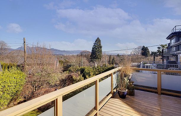 3657 W 14th Avenue Point Grey