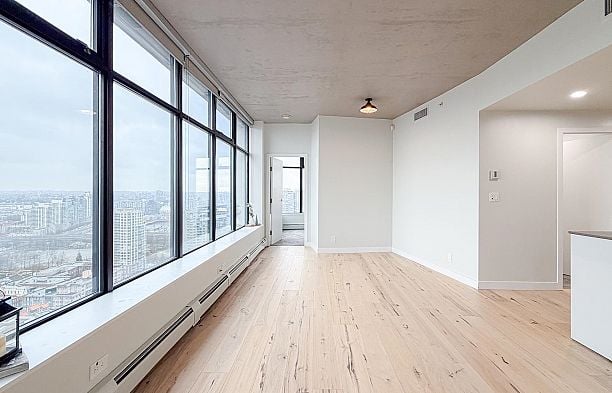 PH4 108 Cordova Street Downtown VW