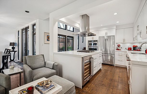 3814 W 11 Avenue Point Grey