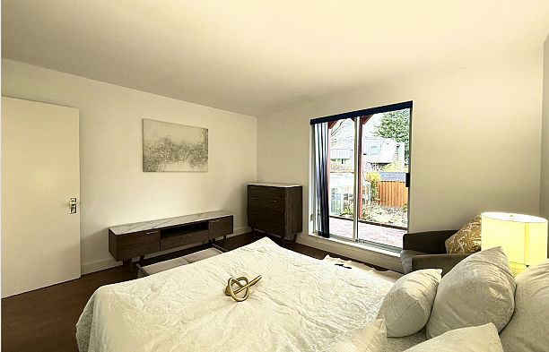 4327 Locarno Crescent Point Grey