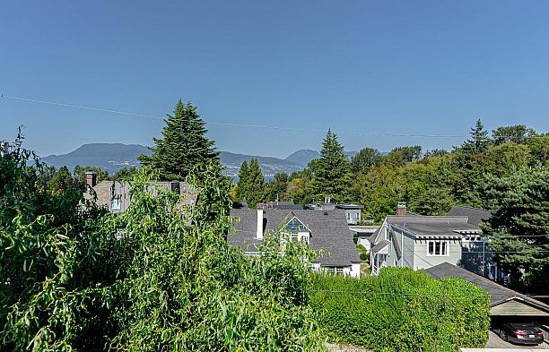 4327 Locarno Crescent Point Grey