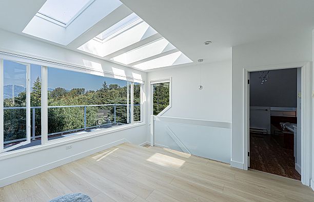 4327 Locarno Crescent Point Grey