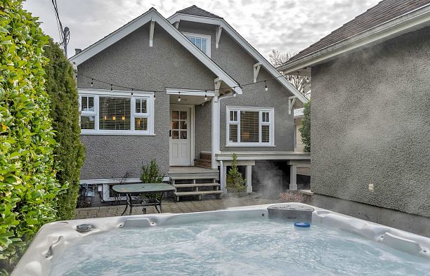 3955 Dunbar Street Dunbar