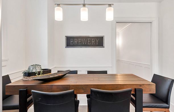 3955 Dunbar Street Dunbar