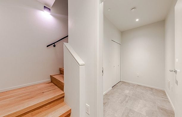 131 765 W 49TH AVENUE, Vancouver BC V5Z 2S6 Oakridge VW