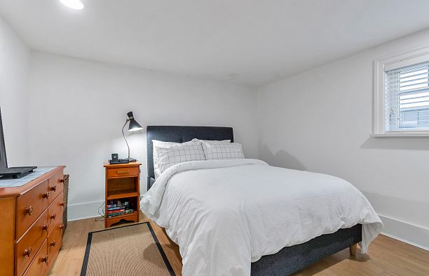 3955 Dunbar Street Dunbar