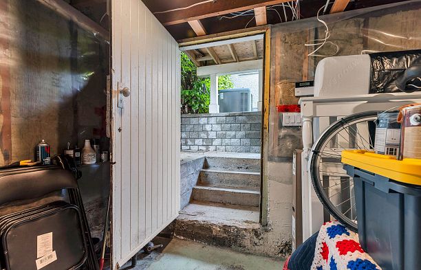 3955 Dunbar Street Dunbar