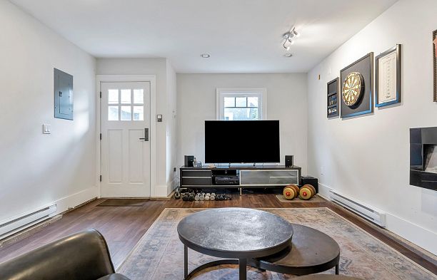 3955 Dunbar Street Dunbar