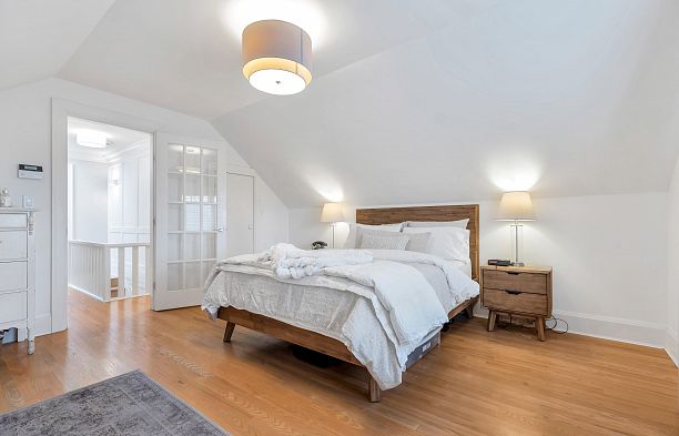 3955 Dunbar Street Dunbar