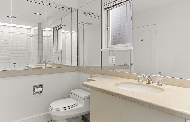 3545 W King Edward Avenue Dunbar