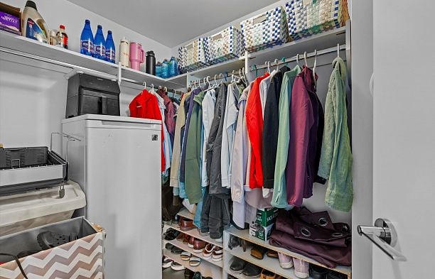 312 2118 W 15th Avenue Kitsilano