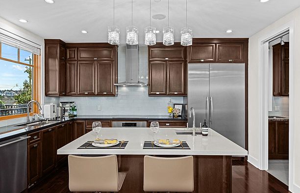 3936 Quesnel Drive Arbutus