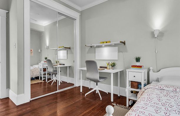 4072 Ontario Street Main