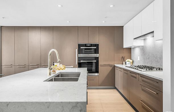 204 2089 W 43rd Avenue Kerrisdale