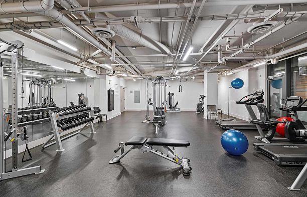 312 2118 W 15th Avenue Kitsilano