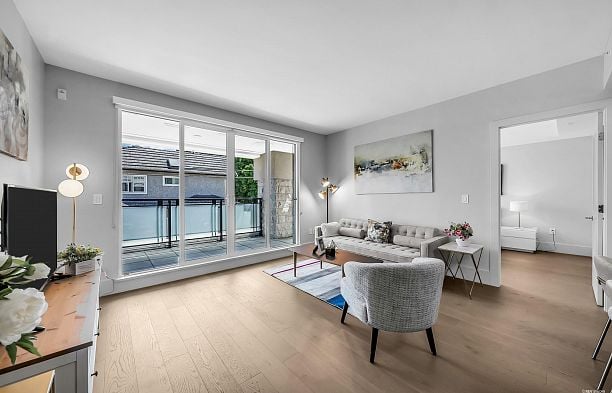 204 2089 W 43rd Avenue Kerrisdale