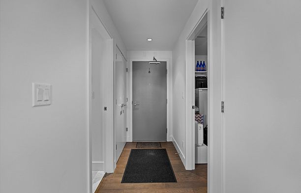 312 2118 W 15th Avenue Kitsilano