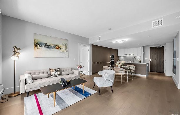 204 2089 W 43rd Avenue Kerrisdale