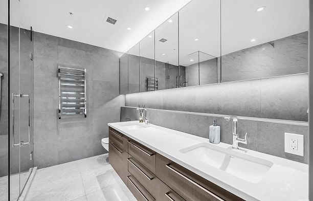 204 2089 W 43rd Avenue Kerrisdale