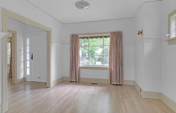 5030 Blenheim Street MacKenzie Heights