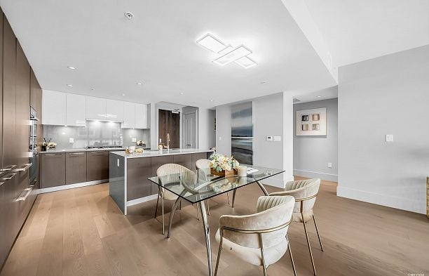 204 2089 W 43rd Avenue Kerrisdale