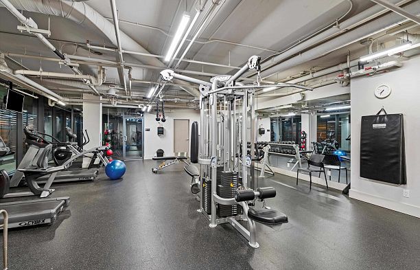 312 2118 W 15th Avenue Kitsilano