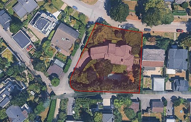 2296 W 32nd Avenue Quilchena