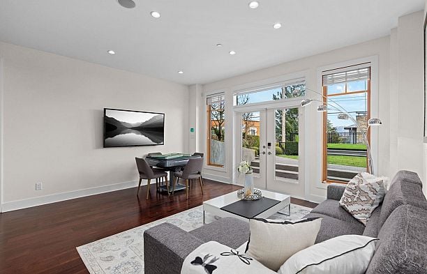 3936 Quesnel Drive Arbutus