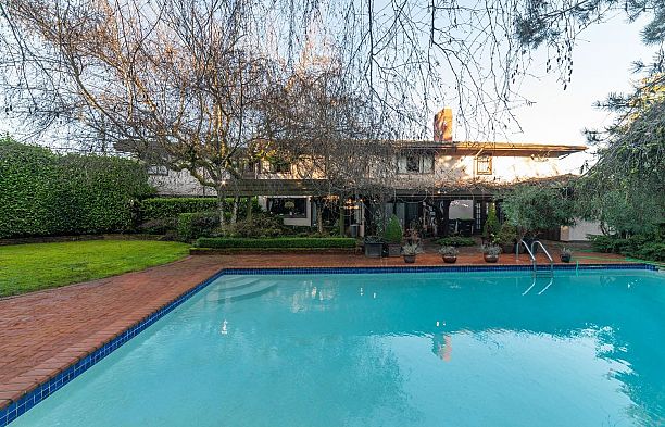 2296 W 32nd Avenue Quilchena