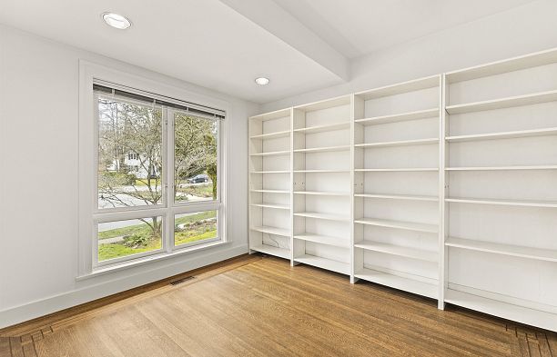 3545 W King Edward Avenue Dunbar