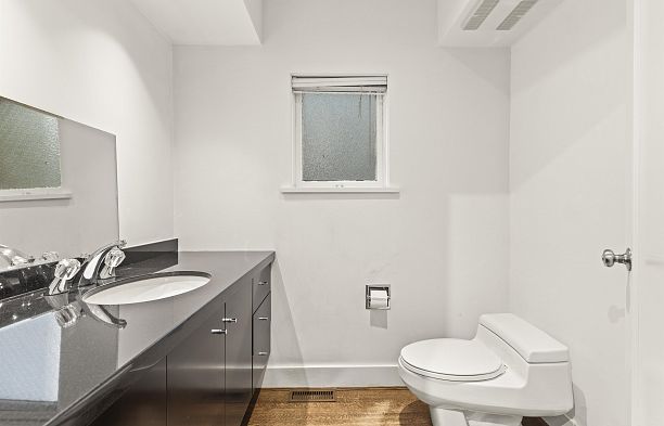 3545 W King Edward Avenue Dunbar