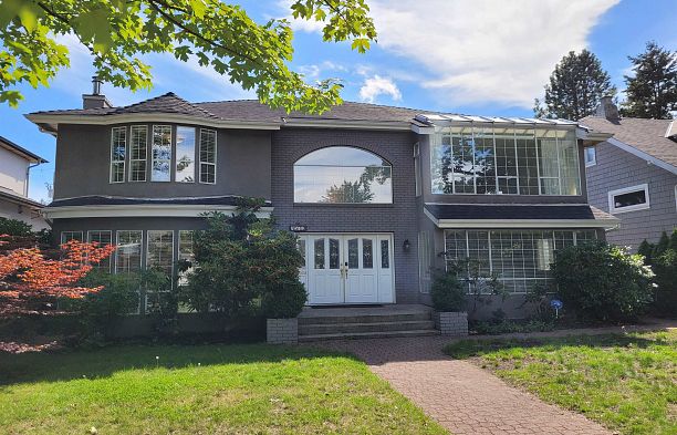 4570 W 13th Avenue Point Grey