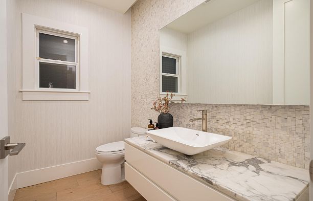 4068 W 15th Avenue Point Grey