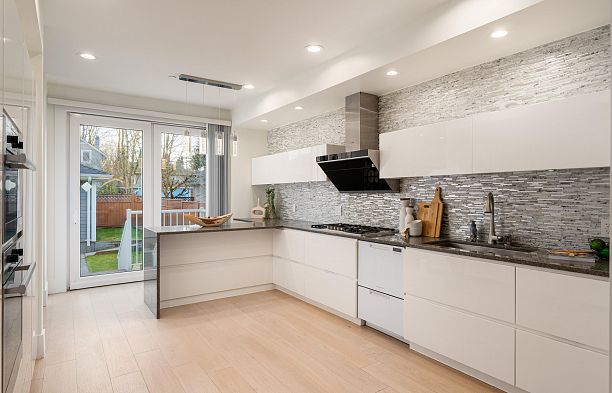 4068 W 15th Avenue Point Grey