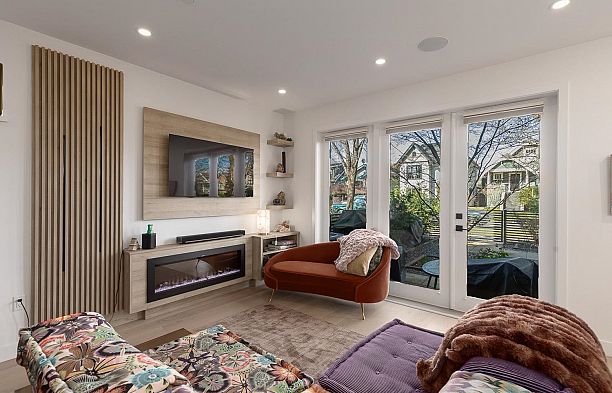 4372 W 13th Avenue Point Grey