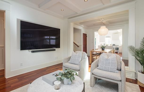 3242 W 3rd Avenue Kitsilano