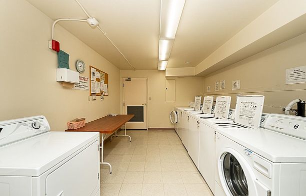 211 2101 Mcmullen Avenue Quilchena