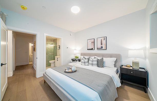 A 2735 W 8th Avenue Kitsilano