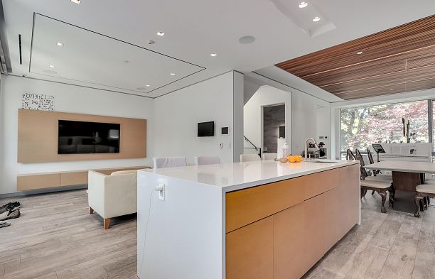 4368 W 15th Avenue Point Grey