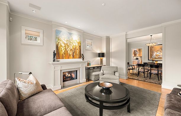 2722 W 31st Avenue MacKenzie Heights