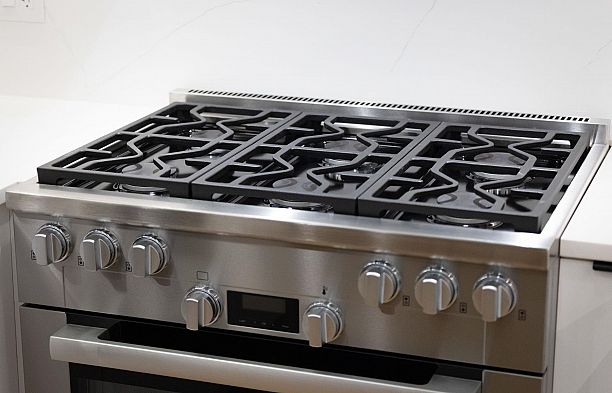 2 4549 W 11th Avenue Point Grey